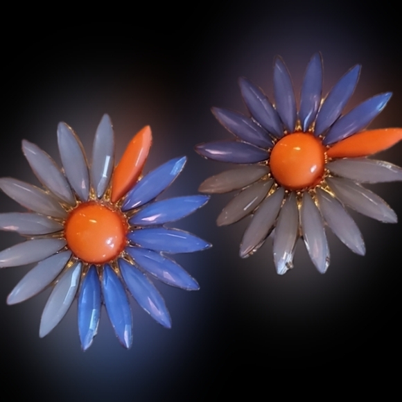 Amrita Singh  Daisy Earrings NW0T‎ - Picture 1 of 4